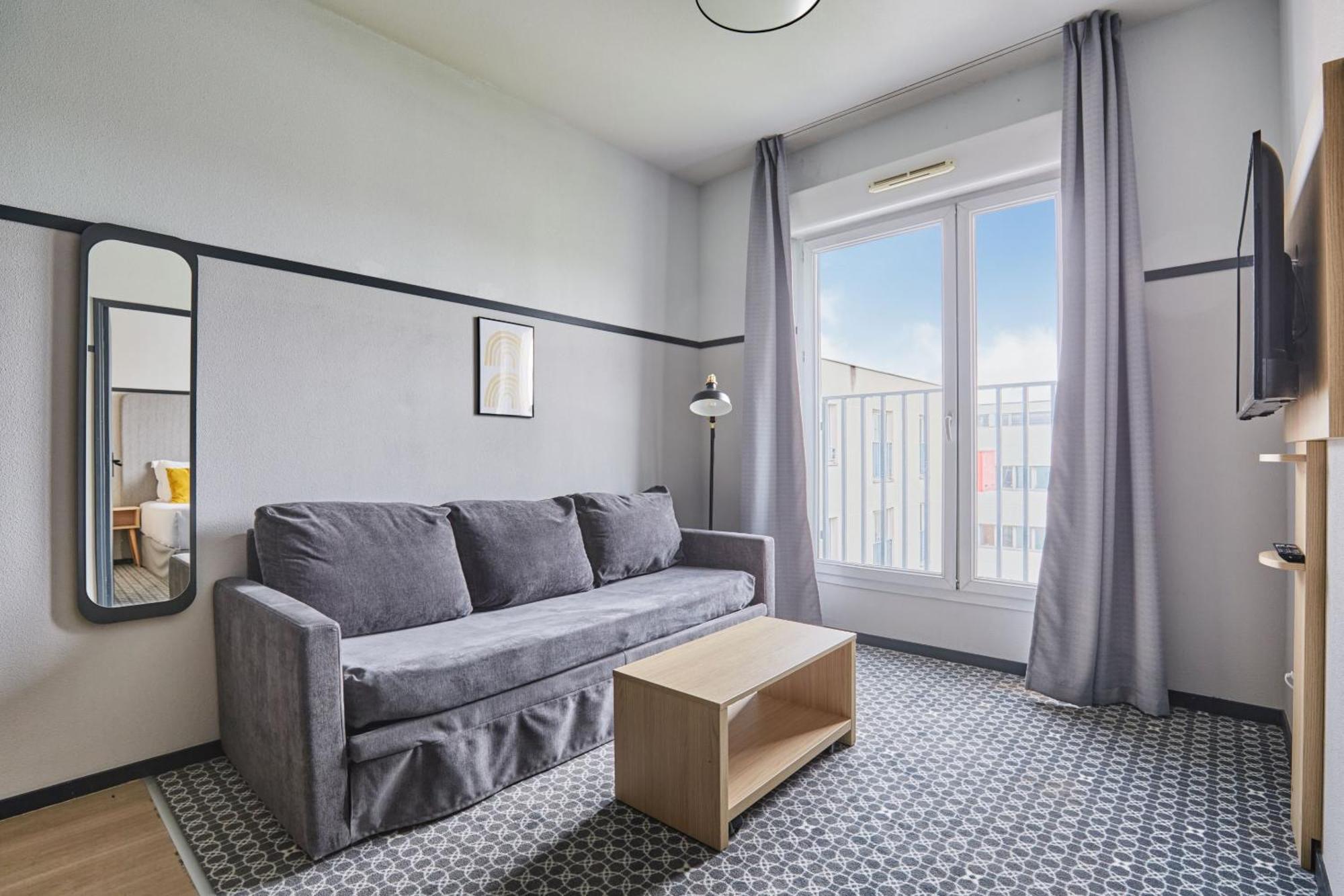Appart'Hotel Odalys City - Bioparc Lyon Est Εξωτερικό φωτογραφία